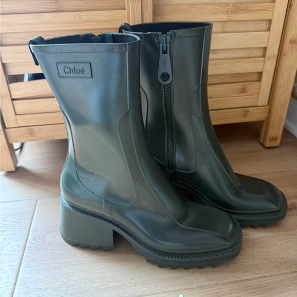 CHLOE Betty Green rain boots size 11 NWOB - Picture 5 of 13